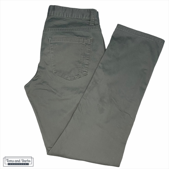 Perry Ellis Grey Men's Slim Fit Chino Pant - Picture 2 of 9